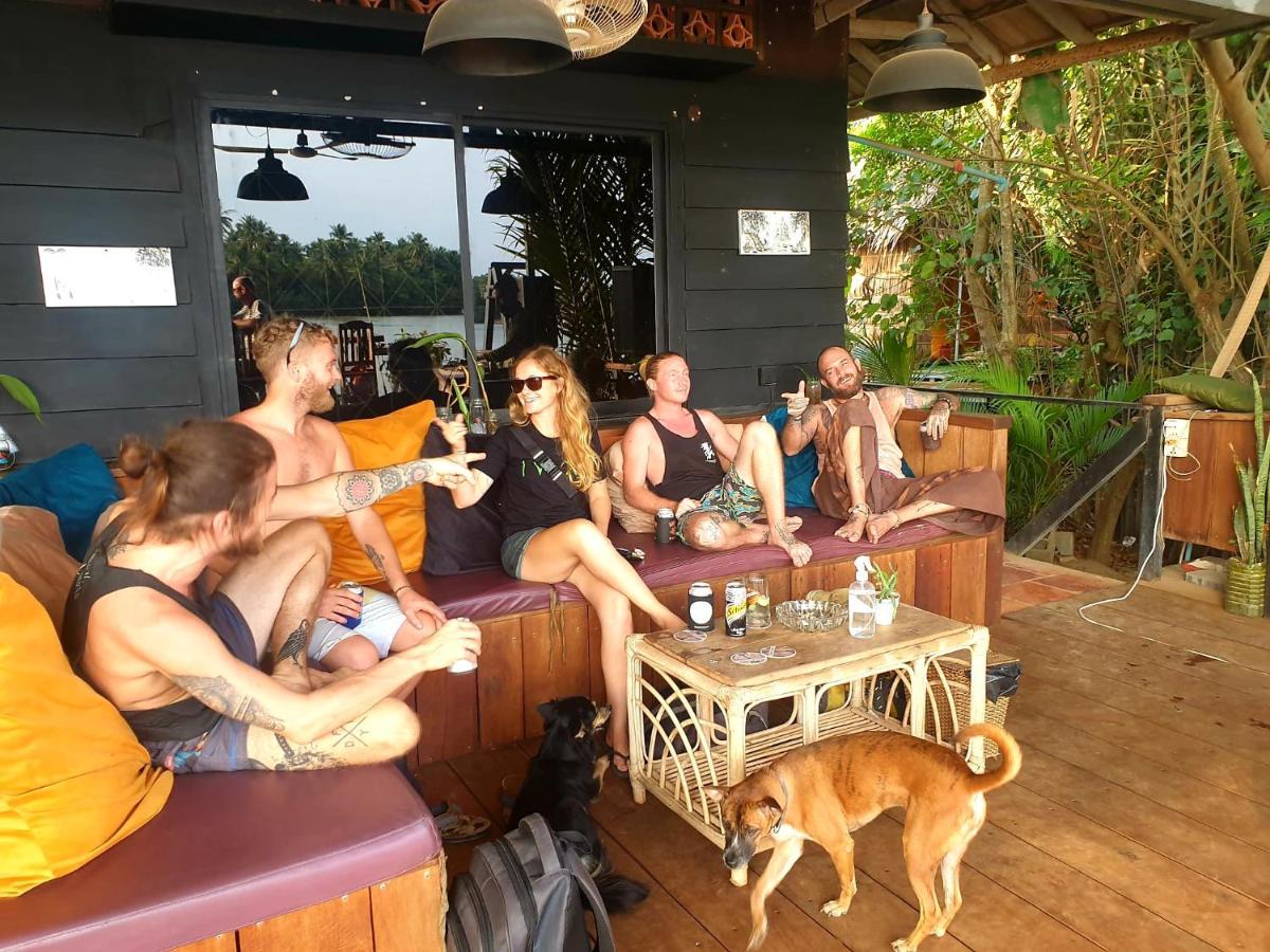 The Hideaway Hotel Kampot Bagian luar foto