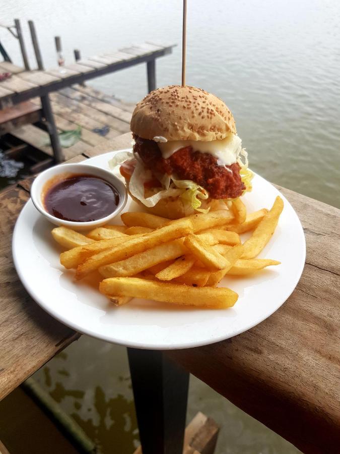 The Hideaway Hotel Kampot Bagian luar foto
