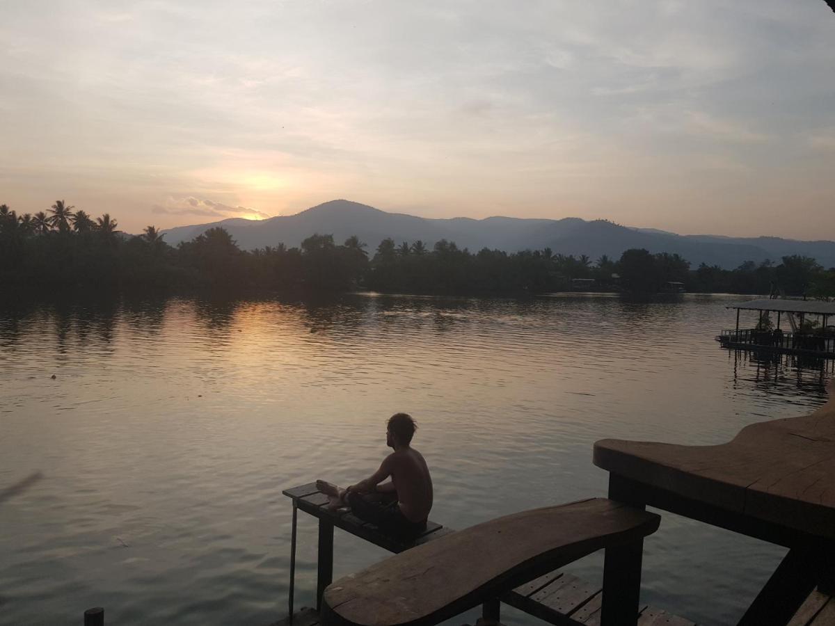The Hideaway Hotel Kampot Bagian luar foto