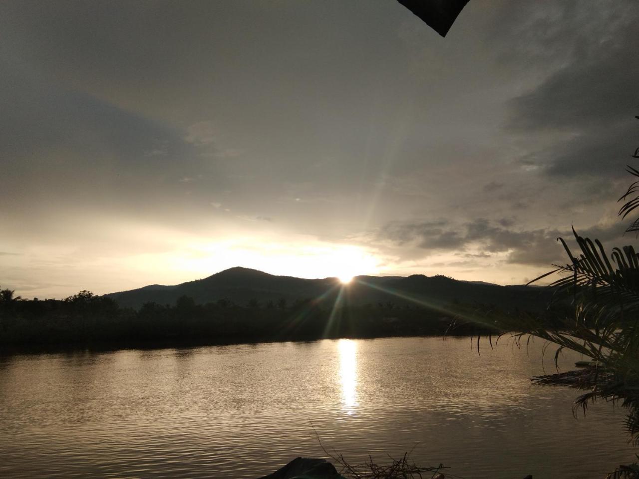 The Hideaway Hotel Kampot Bagian luar foto